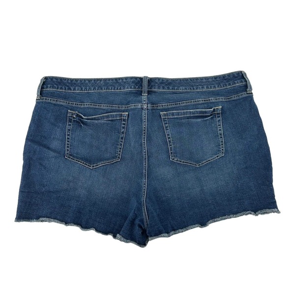 Rhinestone Denim Shorts Torrid Size 24 Stretch Blue Jean Cut Offs Medium Wash - Picture 5 of 8